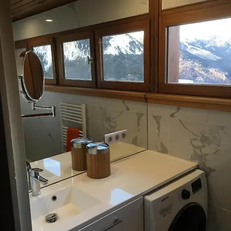 Le Solaret Apartment Courchevel