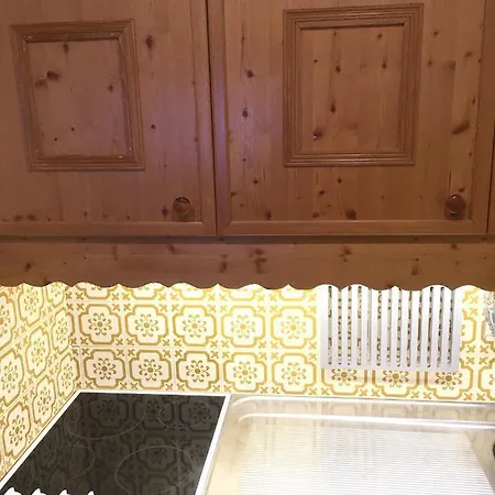 Le Solaret Apartment *