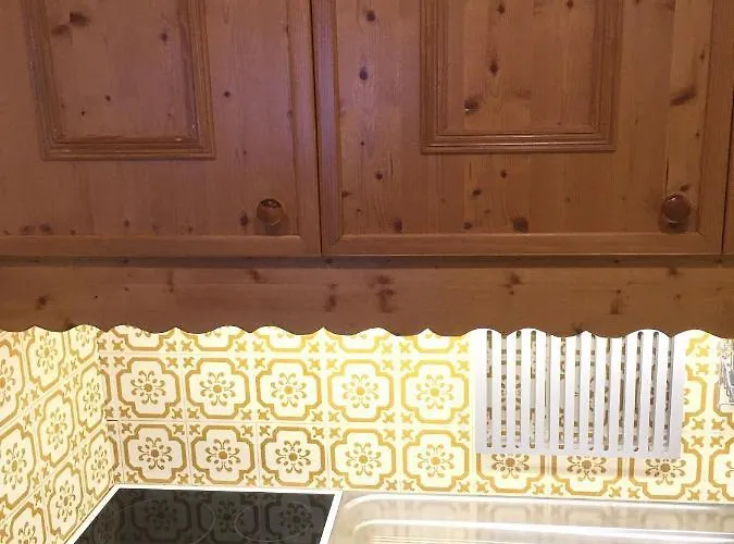 Le Solaret Apartment *